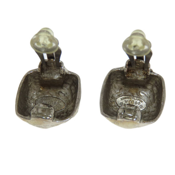 CHANEL Logo Earrings - Picture 3 of 5